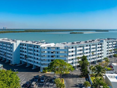 b404-1085 Bald Eagle, Marco Island, FL, 34145 | Card Image