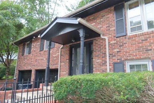 645 Whitaker St, Morehead, KY, 40351-8829 | Card Image