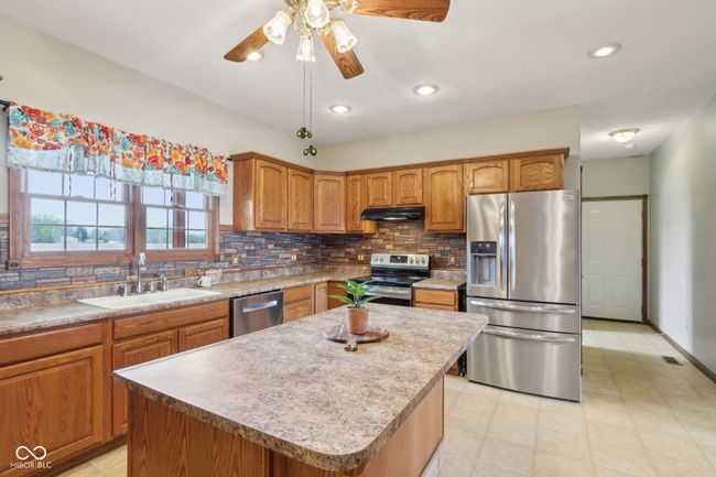 4339 W Briarwood Rd, House other with 4 bedrooms, 3 bathrooms and null parking in Monrovia IN | Image 19