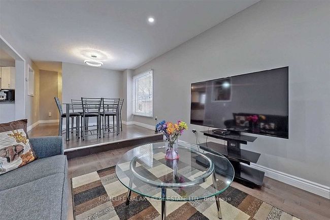 1647 Middleton St, House other with 5 bedrooms, 4 bathrooms and 2 parking in Pickering ON | Image 9