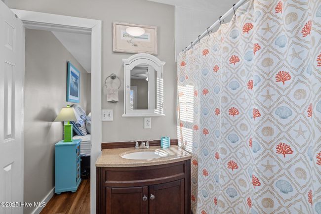 407 Cedar Point Blvd, House other with 3 bedrooms, 3 bathrooms and null parking in Cedar Point NC | Image 12
