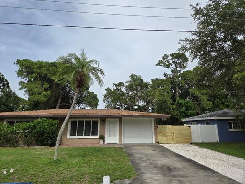 6015 Carlton Ave, SARASOTA, FL, 34231-5902 | Card Image