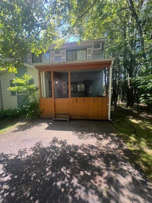 14 Robert Rd, Kiamesha Lake, NY, 12751-5045 | Card Image