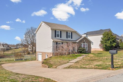 2458 Widgeon Dr, Clarksville, TN, 37042-7240 | Card Image