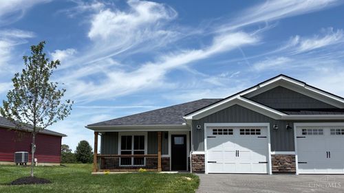 7615 Pea Ridge Rd, Hillsboro, OH, 45133-8225 | Card Image