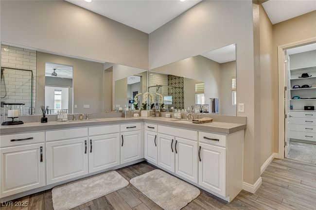 UNIT-1069 - 11280 Granite Ridge Dr, Condo with 4 bedrooms, 5 bathrooms and null parking in Las Vegas NV | Image 27