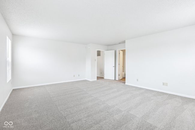 13355 Heroic Way, House other with 3 bedrooms, 3 bathrooms and null parking in Fishers IN | Image 19