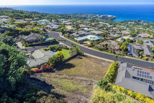 78-7011 Kewalo St, Kailua Kona, HI, 96740-2834 | Card Image
