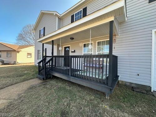 2261 Corbett Ave, Norfolk, VA, 23518-2103 | Card Image