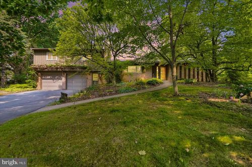 723 E Mccormick Ave, STATE COLLEGE, PA, 16801-6526 | Card Image