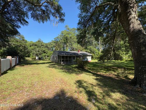 1677 Gause Landing Rd Sw, Ocean Isle Beach, NC, 28469-4735 | Card Image