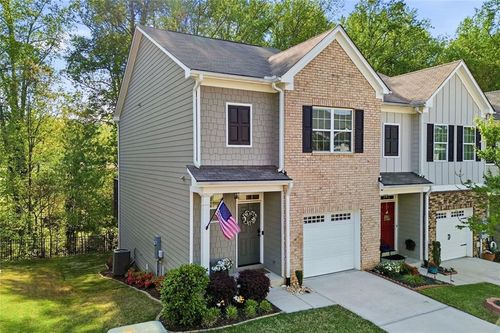 1528 Bluff Valley Cir, Gainesville, GA, 30504-6605 | Card Image