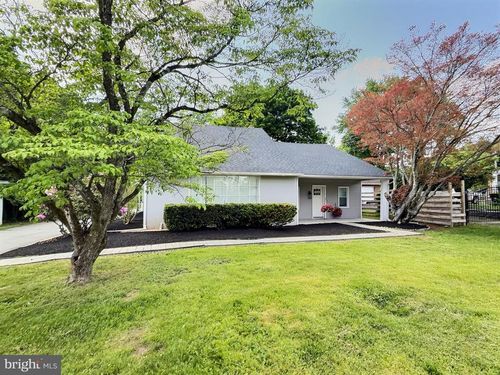 2644 Geryville Pike, PENNSBURG, PA, 18073-2204 | Card Image