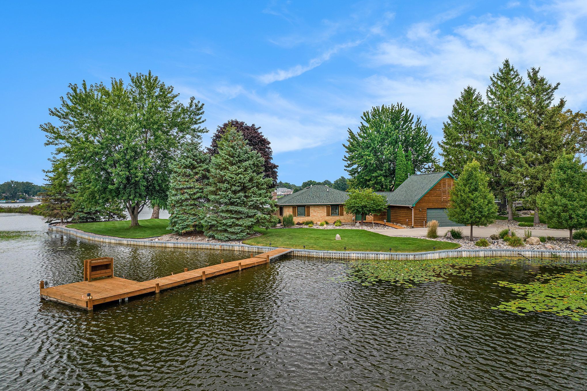 Squaw Lake Dr, Linden, MI 48451