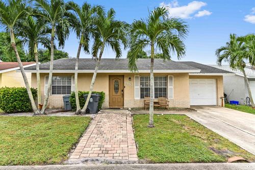 6162 Arcade Ct, Lake Worth, FL, 33463-5836 | Card Image