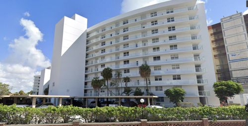 405-2731 Ne 14th Street Cswy, Pompano Beach, FL, 33062-3562 | Card Image