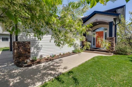 6307 60 Street Close, Ponoka, AB, T4J1W1 | Card Image