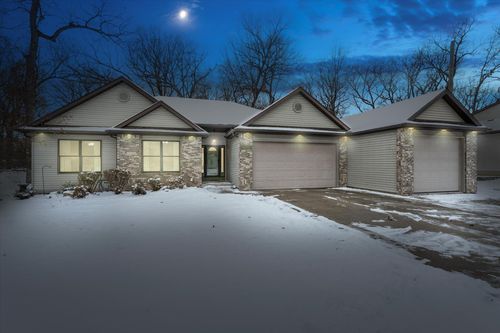 68640 Christiana Lake Road, Edwardsburg, MI, 49112 | Card Image