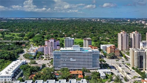 504-700 Biltmore Way, Coral Gables, FL, 33134-7555 | Card Image