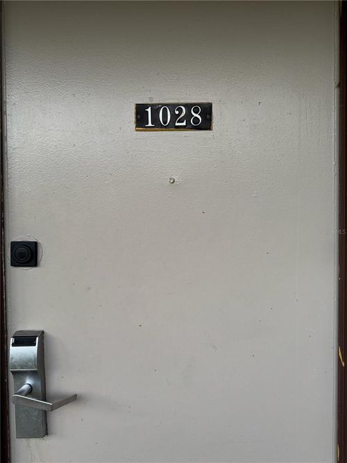 7900 S Orange Blossom Trl, Orlando, FL, 32809-6910 | Card Image