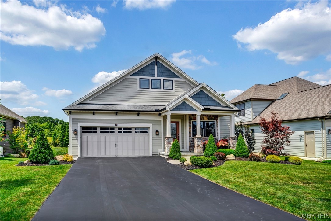 Creekstone Dr, East Aurora, NY 14052