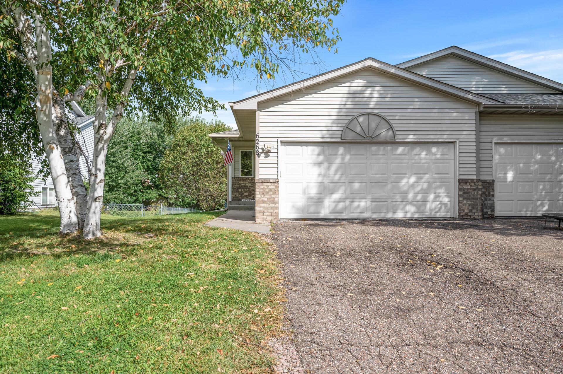 Kahler Dr, Albertville, MN 55301