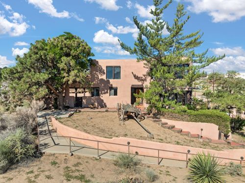 10601 Cielo Vista Del Norte, Corrales, NM, 87048-8919 | Card Image