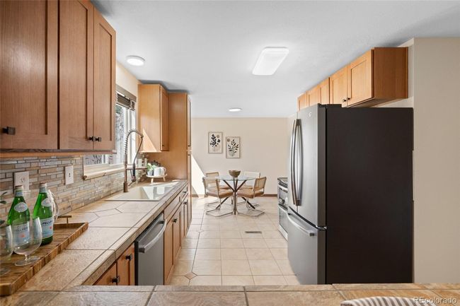 7629 S Cedar Cir, House other with 5 bedrooms, 3 bathrooms and 2 parking in Littleton CO | Image 14