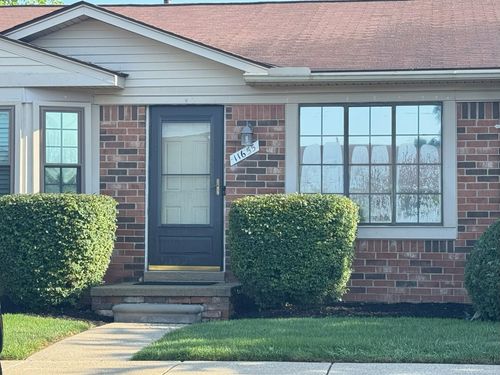11655 Lynhurst Drive, Washington Township, MI, 48094 | Card Image