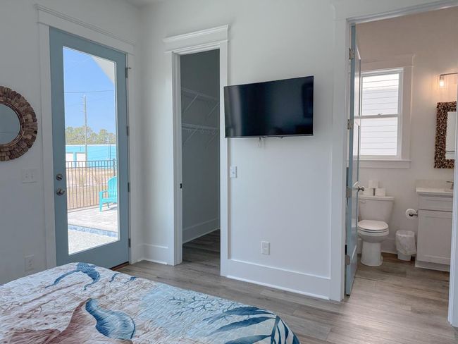 204 W Pine Ave, House other with 3 bedrooms, 4 bathrooms and 2 parking in Saint George Island FL | Image 27