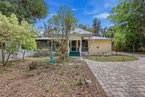 6070 Avenue F, Mc Intosh, FL, 32664 | Card Image