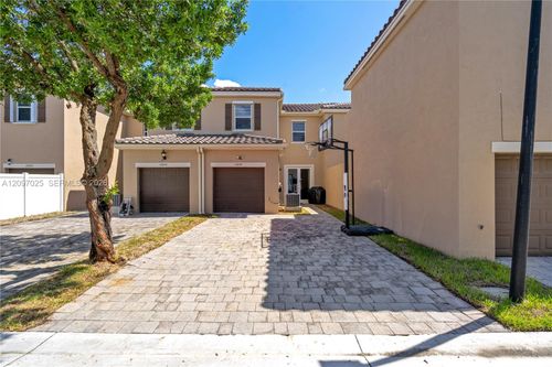 17097-17097 Sw 94th Way, Miami, FL, 33196 | Card Image