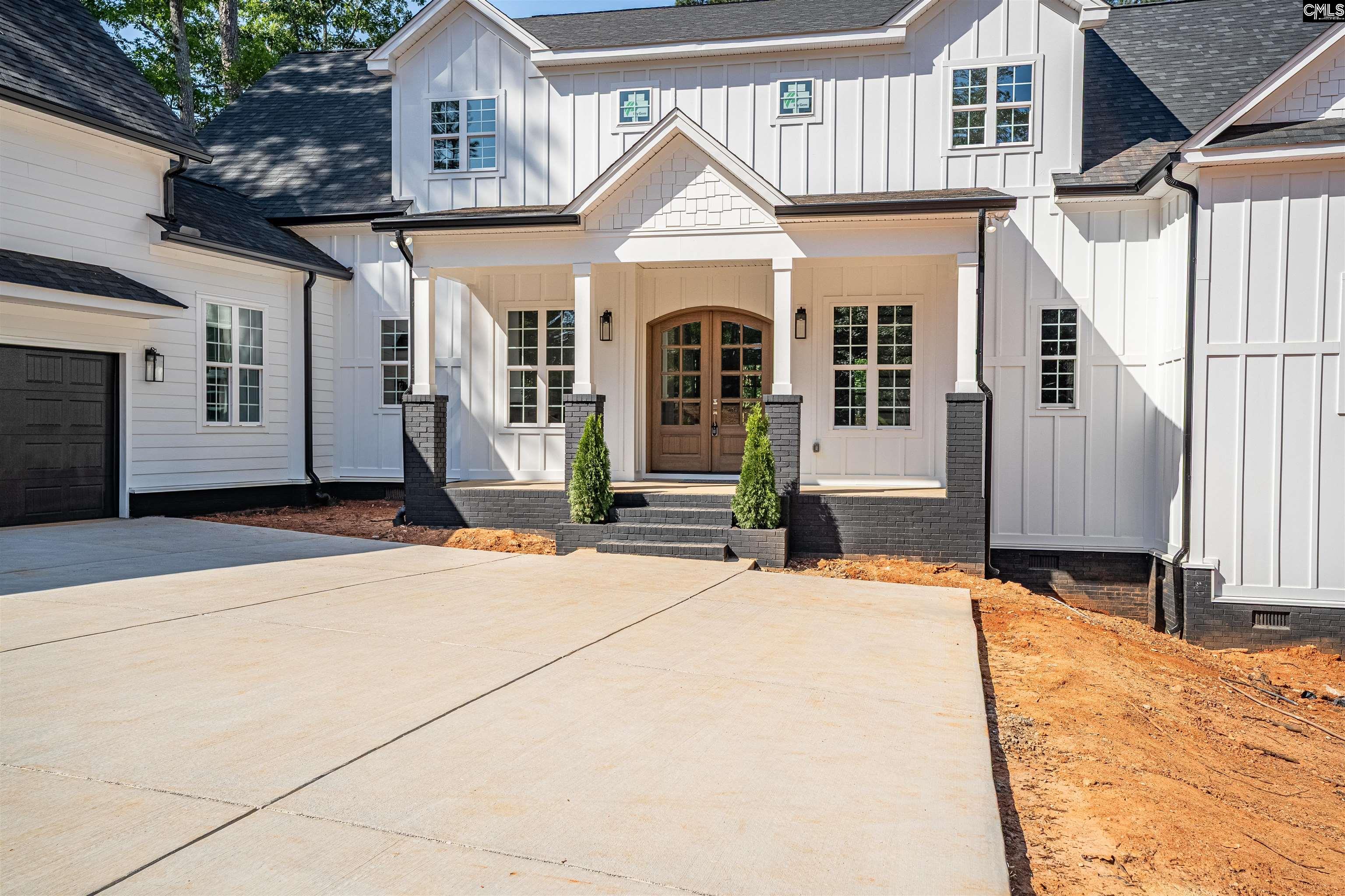 Residential in Chapin 4