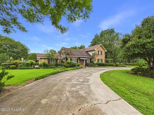 100 Oak Coulee Dr, Lafayette, LA, 70507-4816 | Card Image