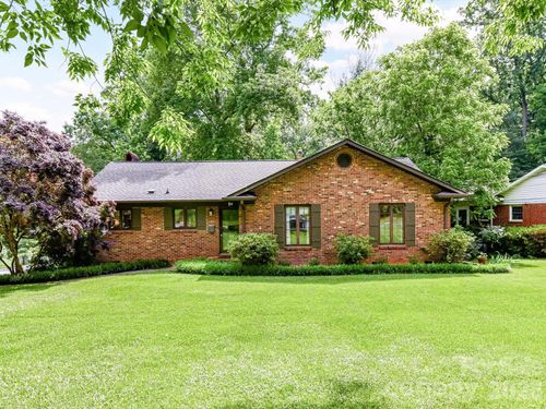 2401 Wensley Dr, Charlotte, NC, 28210-3855 | Card Image