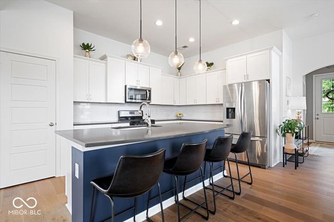 Kitchen | Image 12