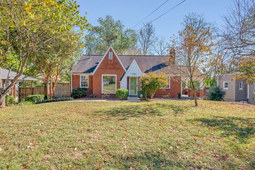 2720 Bobby Ave, Nashville, TN, 37216-2947 | Card Image