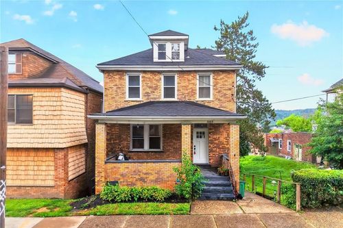 609 Pine St, Ambridge, PA, 15003-1775 | Card Image