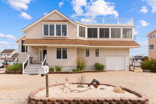 1204 Niihau Dr, FORKED RIVER, NJ, 08731-4702 | Card Image