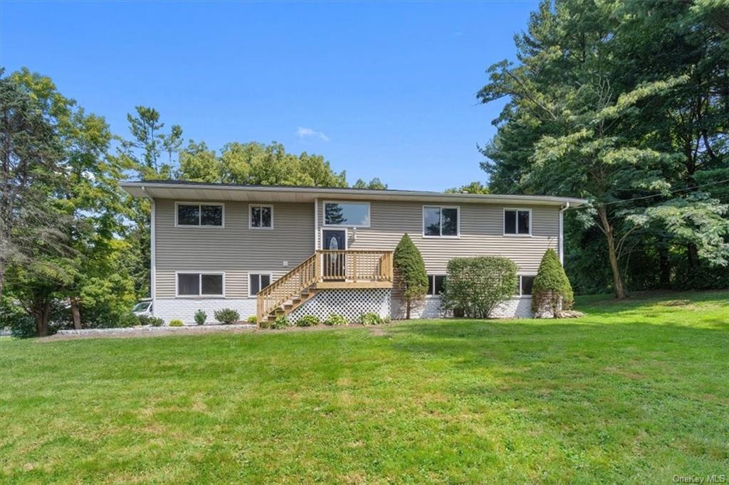 Mountain Brook Dr, Brewster, NY 10509