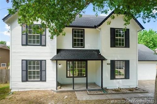 5304 S Hickory Avenue, Broken Arrow, OK, 74011 | Card Image