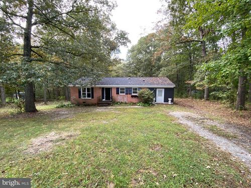 727 Chalklevel Rd, Louisa, VA, 23093-4115 | Card Image