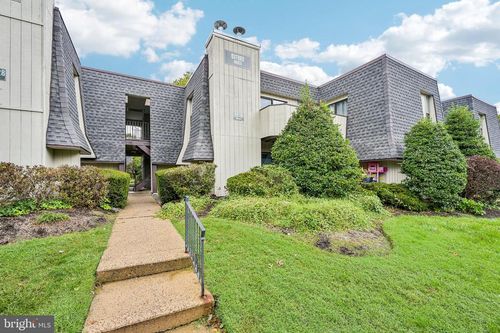 115-25 S Church Rd, MAPLE SHADE, NJ, 08052-3070 | Card Image