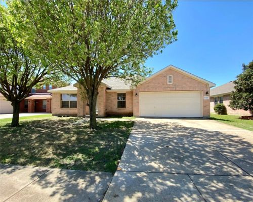 5349 Cameron Dr, Grand Prairie, TX, 75052-2665 | Card Image