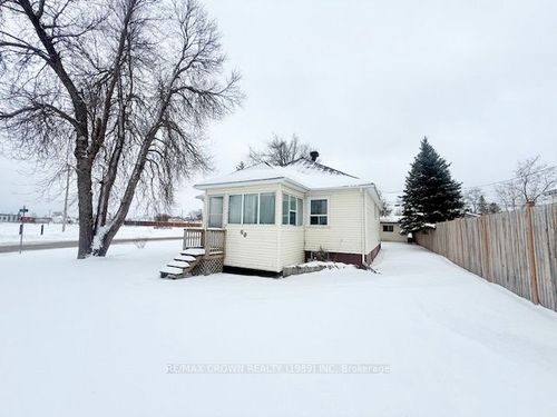 60 Egerton St, Kapuskasing, ON, P5N1J4 | Card Image