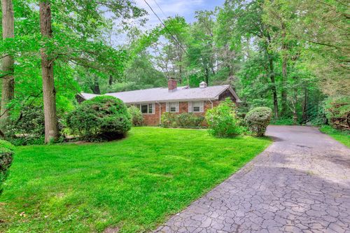 15 Carol Ct, Dix Hills, NY, 11746-5210 | Card Image