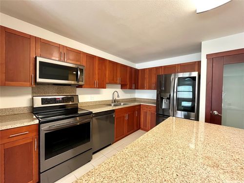 a303-95-060 Waikalani Dr, Mililani, HI, 96789 | Card Image