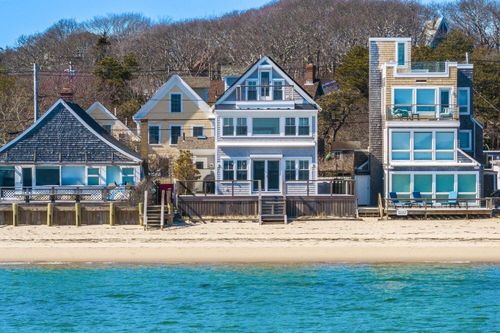 613 Commercial St, Provincetown, MA, 02657-1723 | Card Image