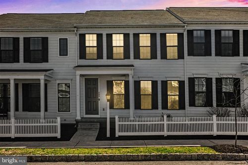 205 Hoke Farm Way, MECHANICSBURG, PA, 17050-4171 | Card Image