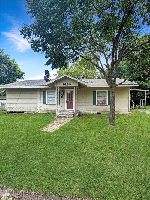 1650 E Polk St, Paris, TX, 75460-7464 | Card Image